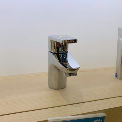 voi lavabo rua mat nong lanh inax lfv 112s
